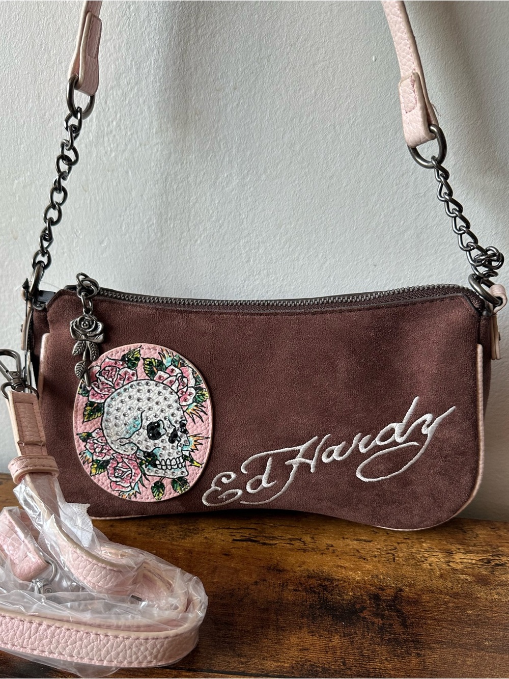Ed Hardy Brown Suede-Like Shoulder Bag or Crossbody Bag w/ Pink Trim & Skull NWT - Picture 1 of 7